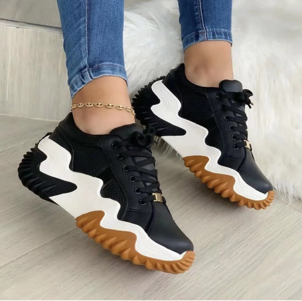 Women Shoes Lace-up Sports Sneakers Main image